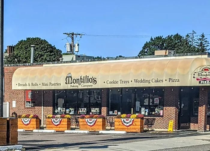 Montilios Adams Street Picture 6