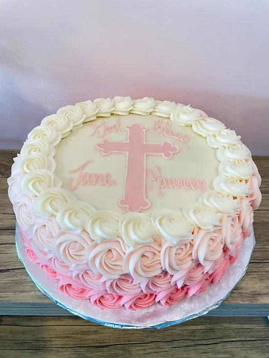 Donna's Cakes Picture 6
