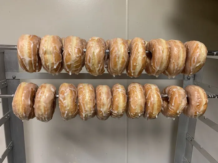 Anna's Hand Cut Donuts Inc Picture 2