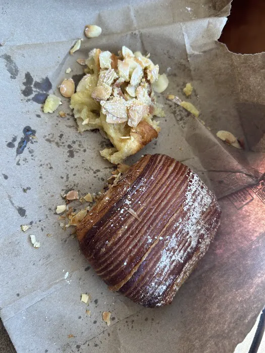 Le Petit Four Bakery Picture 3