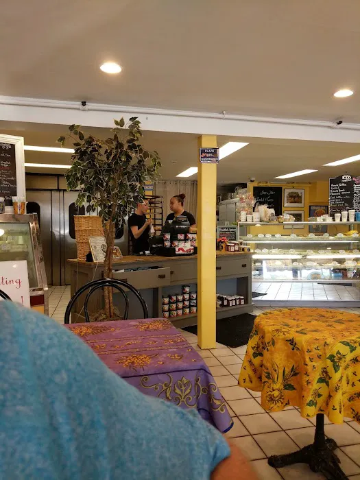 French Memories Bakery Picture 4