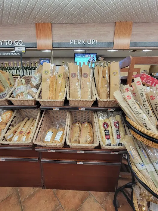 Big Y Bakery Picture 1