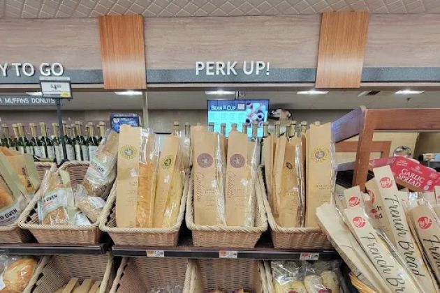 Big Y Bakery