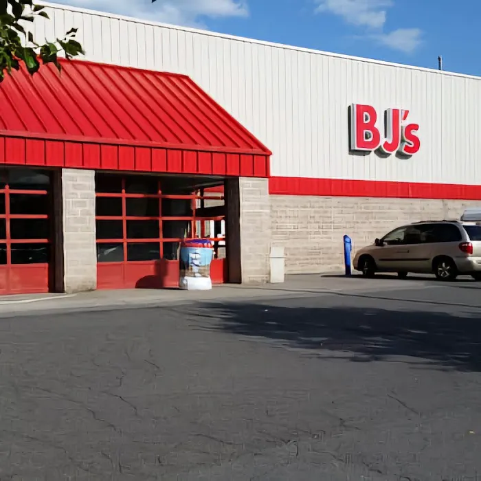 BJ's Bakery Picture 2