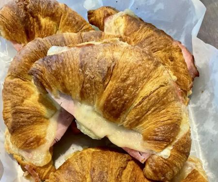 Le Petit Oiseau Bakery (Home Business) & Seasonal Bake Stand May- October