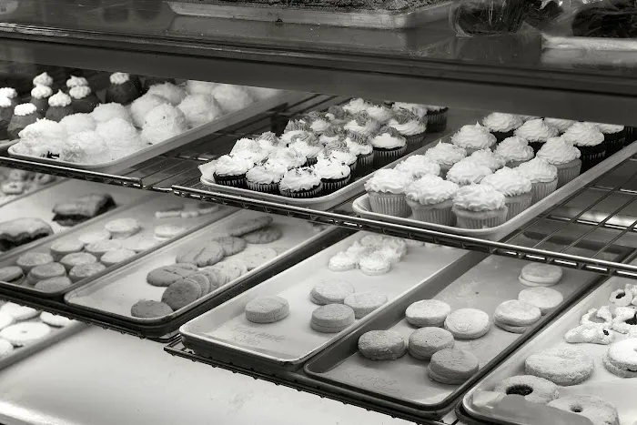 Barbour's Bakery Picture 1