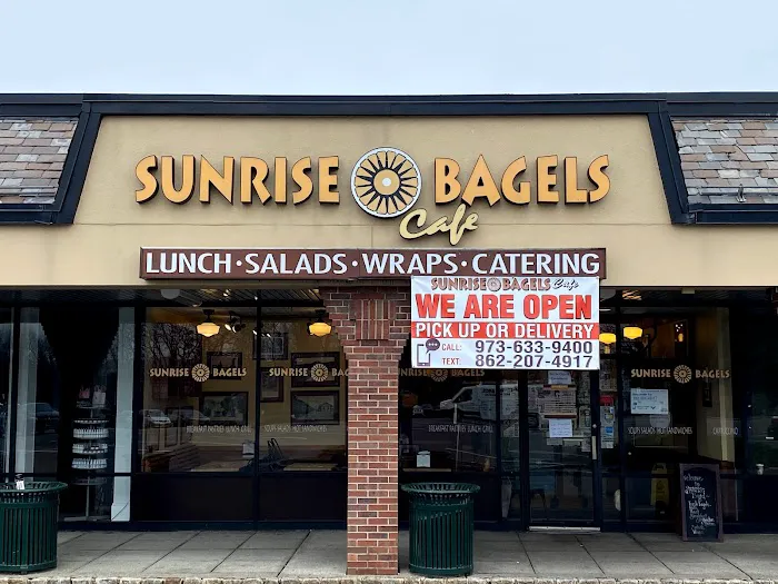 Sunrise Bagels Cafe & Deli Picture 3