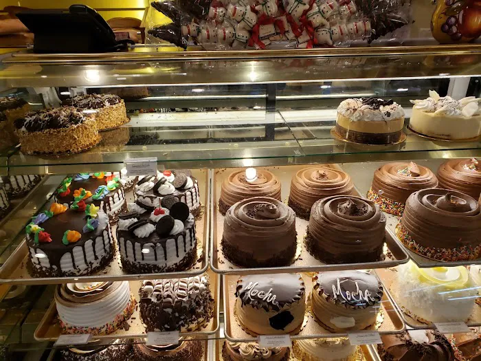 Gencarelli's Bakery Picture 10