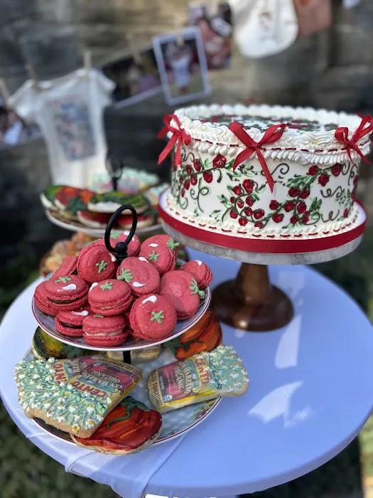 Petal Dust Cakery Picture 7