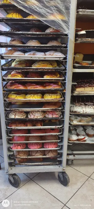 La Rancherita Bakery Picture 8