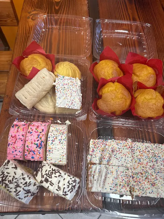 La Rancherita Bakery Picture 7