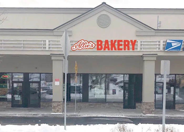 Allie's Bakery Picture 2