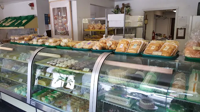 Christine's Bake Shop Picture 2