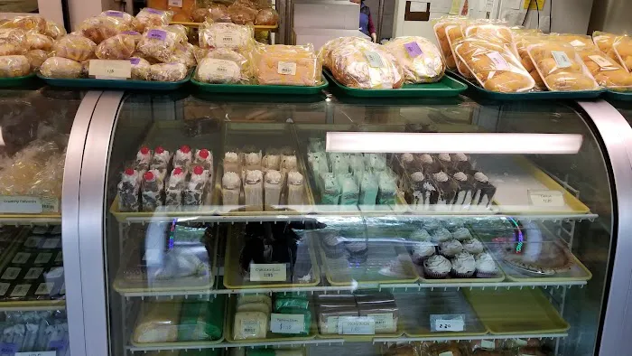 Christine's Bake Shop Picture 5