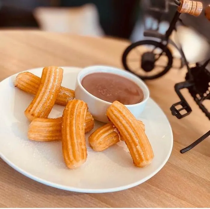 Mimi & Pin Churros and Donuts Picture 8