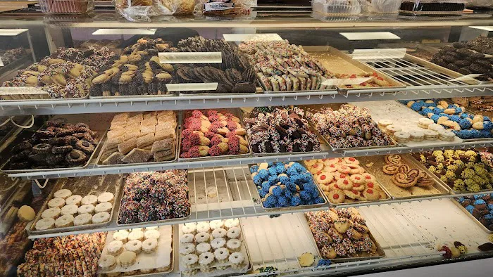 Zadies Kosher Bake Shop Picture 5