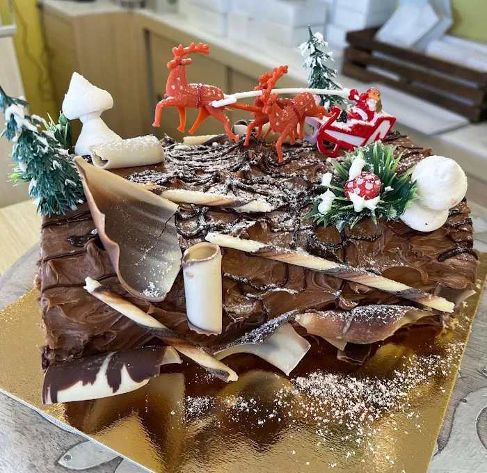 Daisy Organic Bakery Picture 2