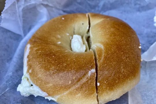 River Road Hot Bagels