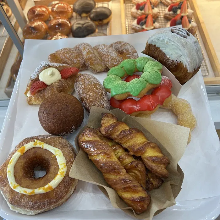 Paris Baguette Picture 3