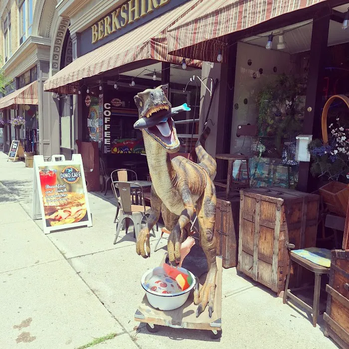 Dino Cafe Picture 4