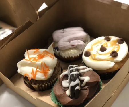 Mom’s Bakery