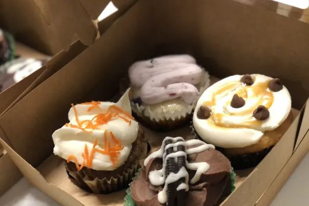 Mom’s Bakery
