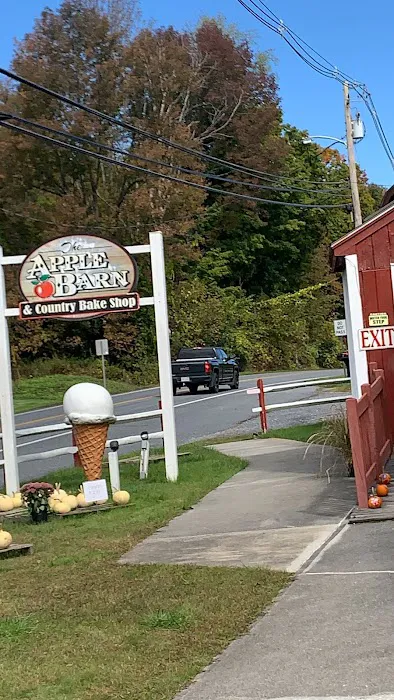 Apple Barn and Bake Shop Picture 1