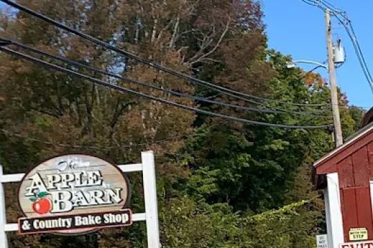Apple Barn and Bake Shop