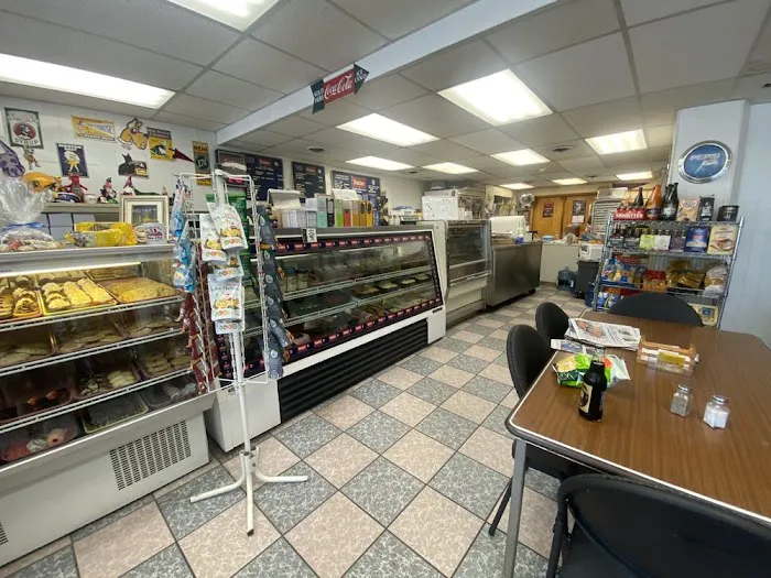Fiorello Bakery & Deli Picture 6