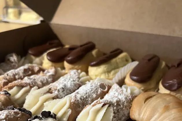 Bella-Napoli Italian Bakery