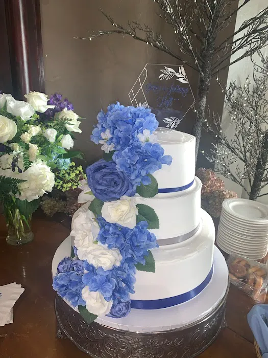 Bella-Napoli Italian Bakery Picture 6