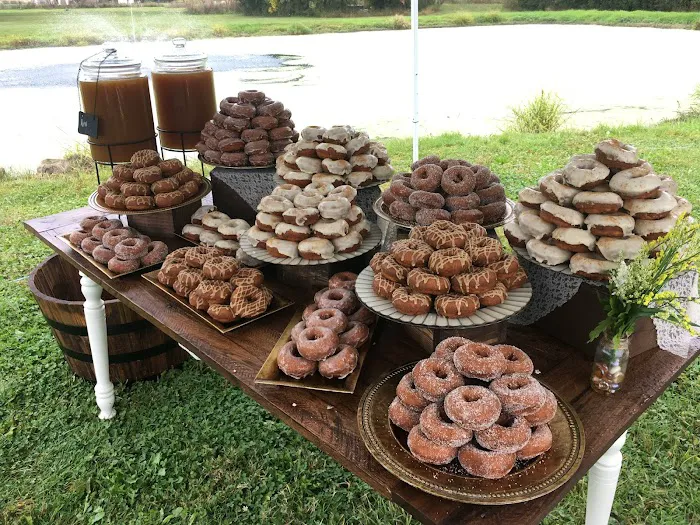 Cider Belly Doughnuts Picture 10