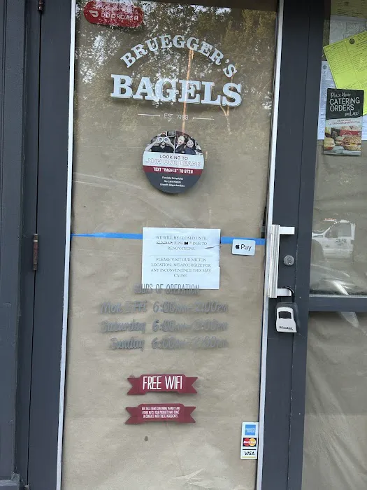Bruegger's Bagels Picture 9