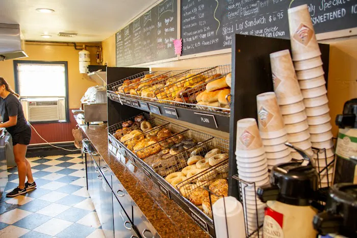 Bagels & Beyond Picture 2