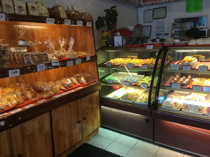 Seyu Mack Tenn Bakery Picture 4
