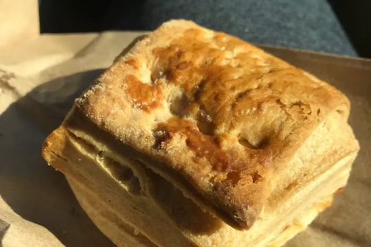Fan Fan Bakery
