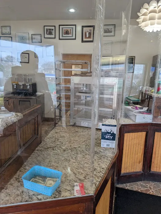 Le Foyer Bakery Picture 9