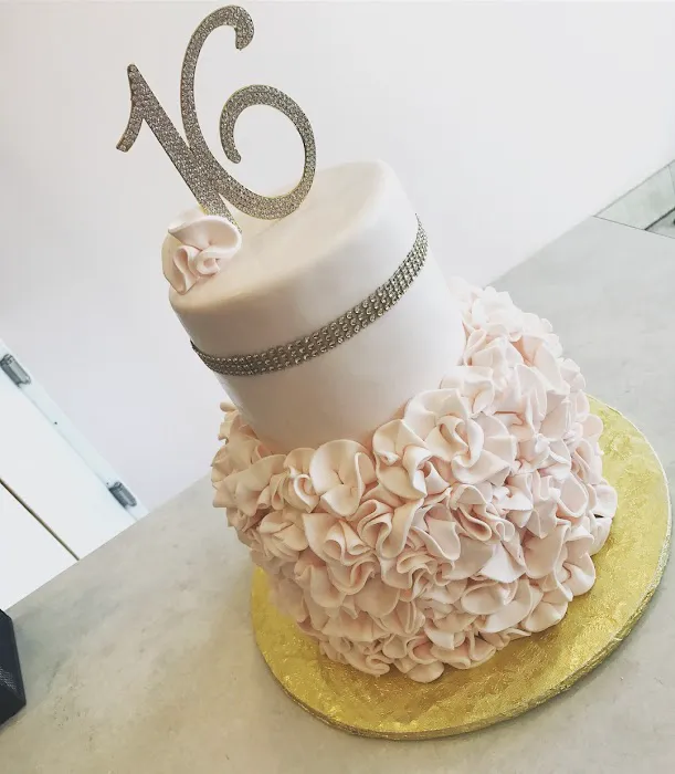 Delectable Desires Pastries Picture 4