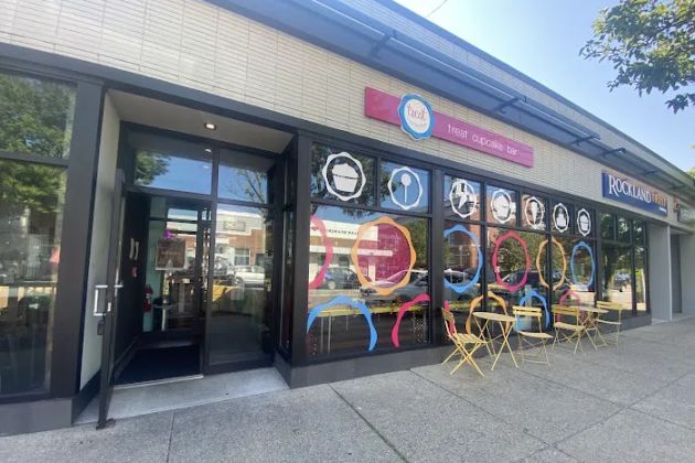 Treat Cupcake Bar