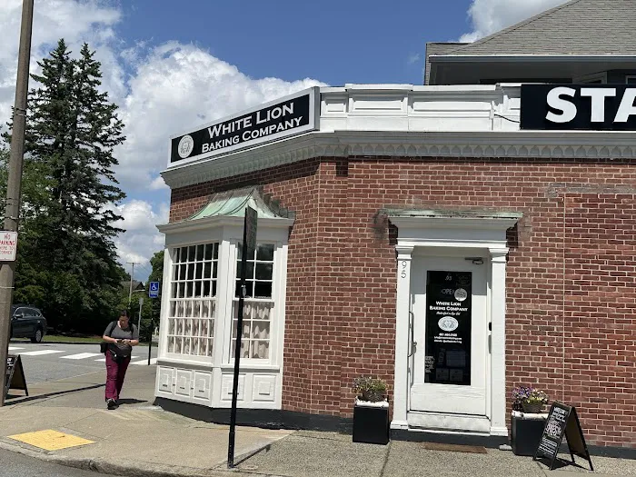 White Lion Baking Company Picture 7