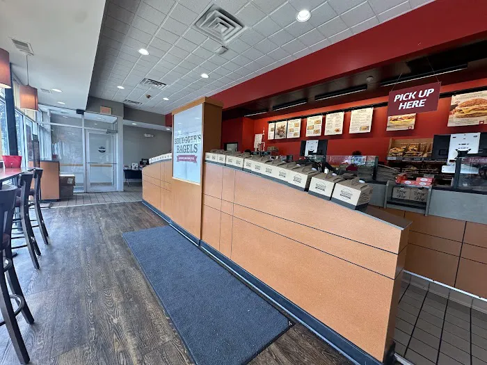 Bruegger's Bagels Picture 2