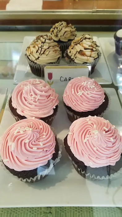 Country Desserts Bake Shop Picture 2