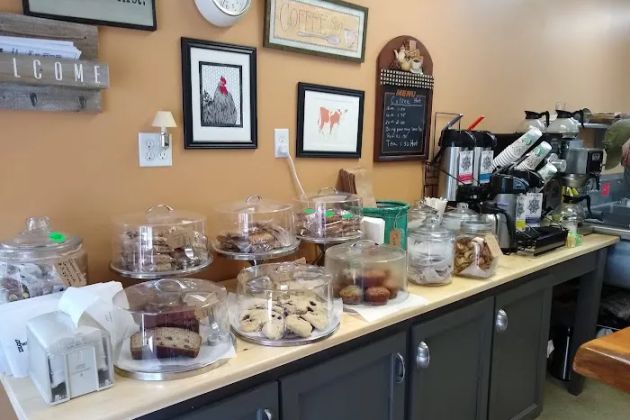 Brown House Bakery and Café