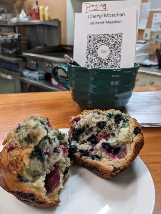 Brown House Bakery and Café Picture 3