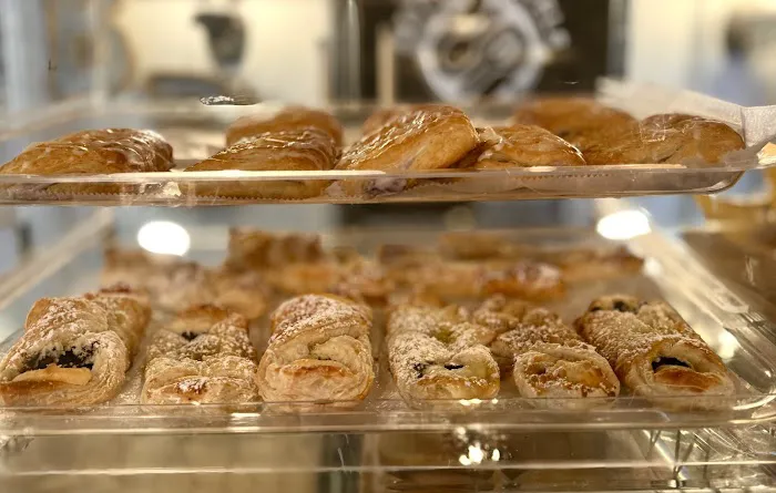 Beyond Bagels Picture 3
