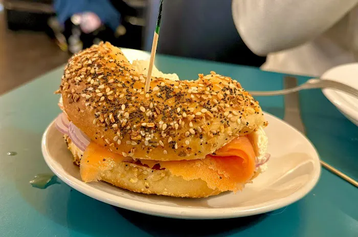 Beyond Bagels Picture 4