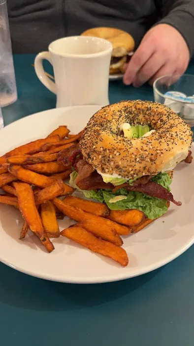 Beyond Bagels Picture 7