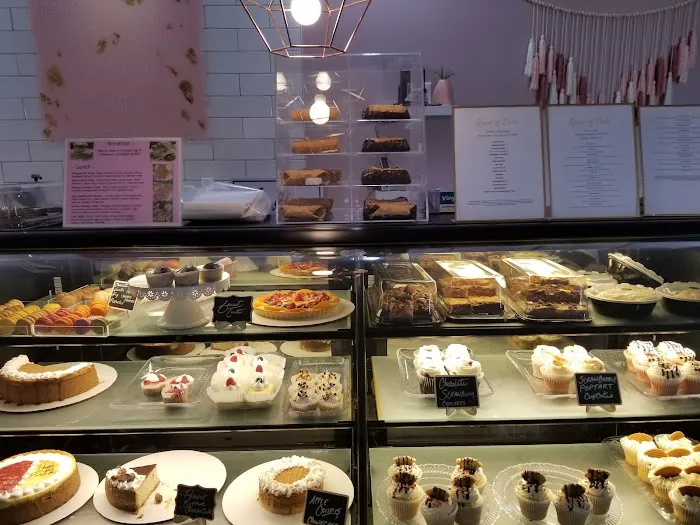 Queen of Tarts Desserts Picture 10