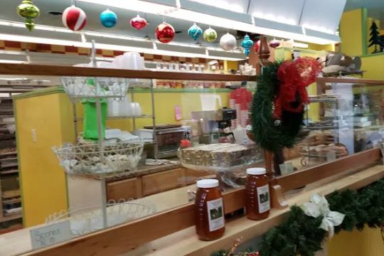 Cakes & Scones Bakery
