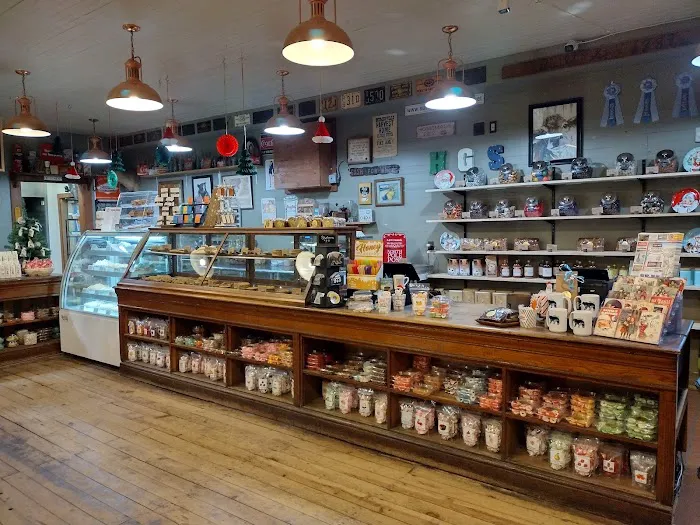 Hainesville General Store Bakery Picture 9
